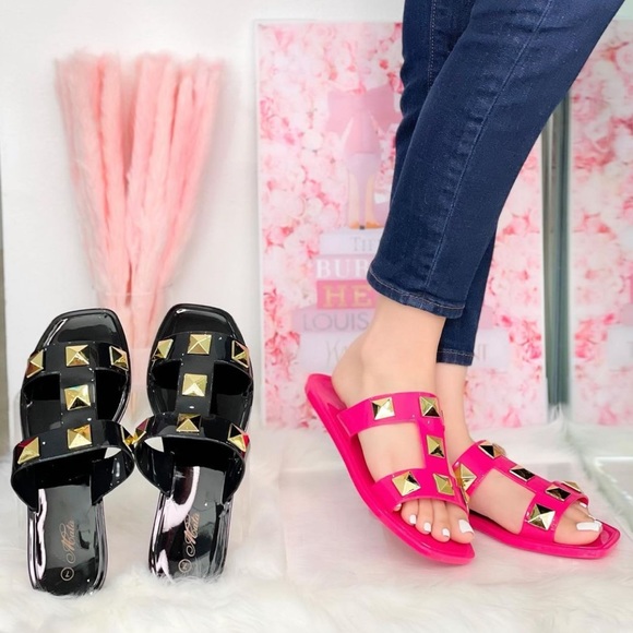 Black chunky studded jelly sandal - Picture 8 of 9